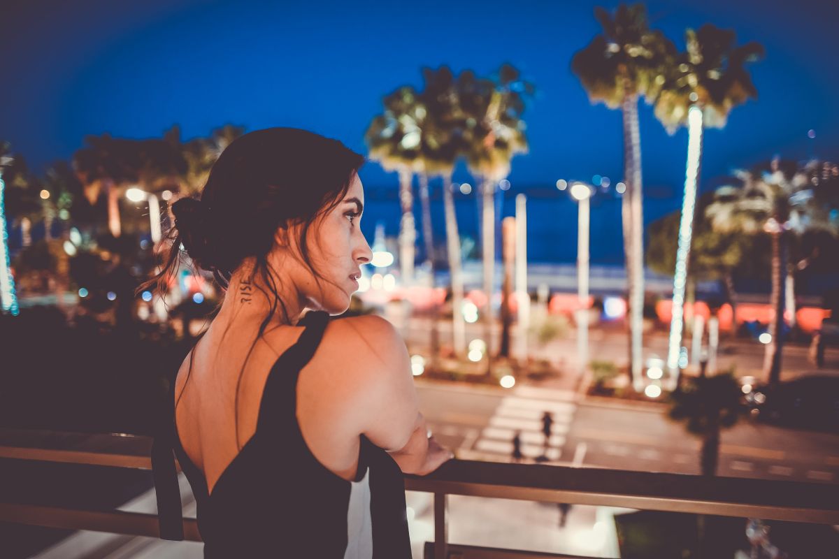 Maude On the rooftop